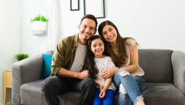 Familia con aseguranza familiar en Estados Unidos.