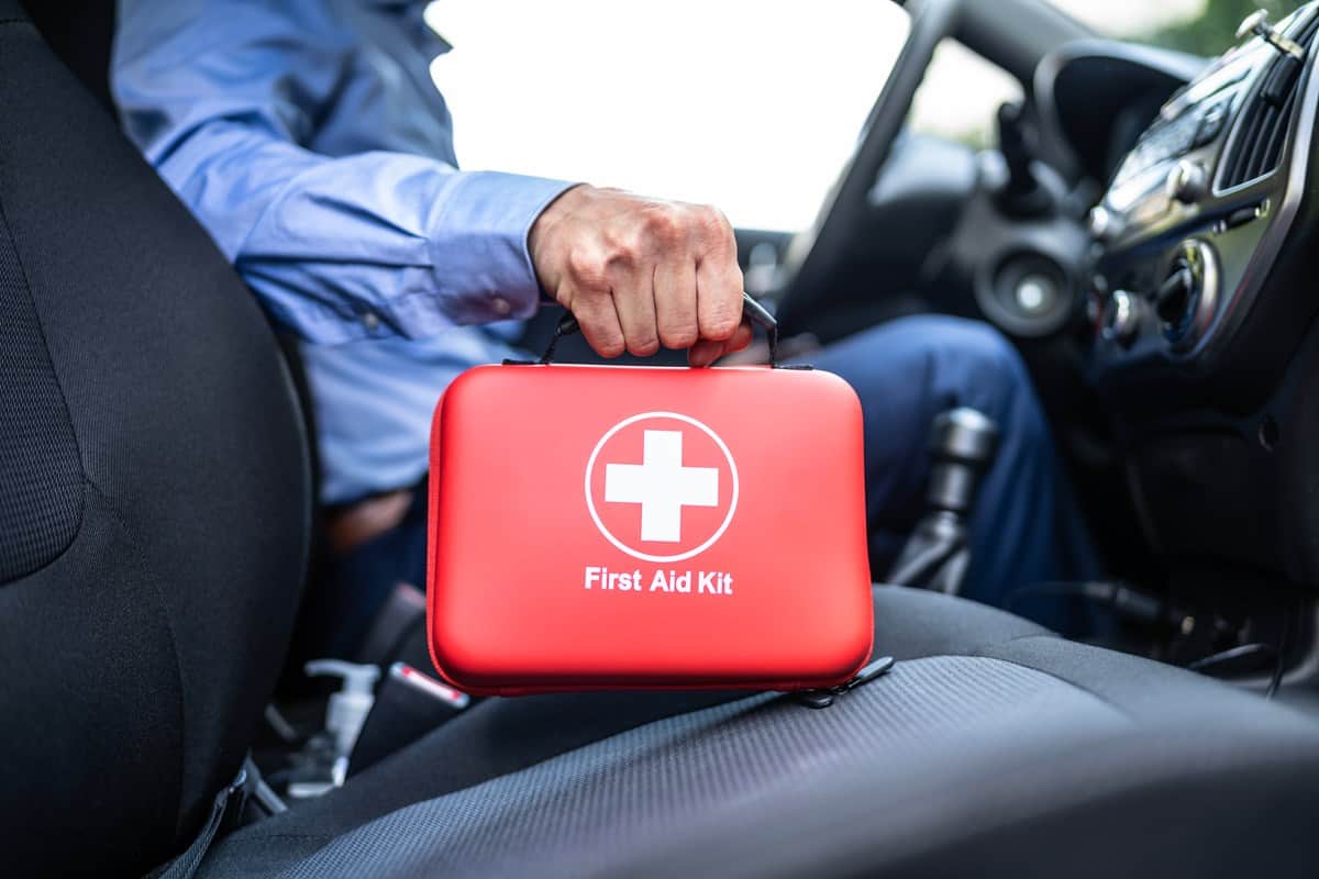 Botiquín de primeros auxilios en tu vehículo