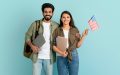 pareja que esta cerca a casarse en matrimonio en usa