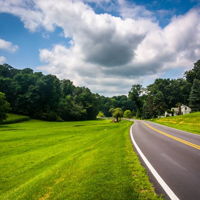 Carretera en zona rural en Maryland