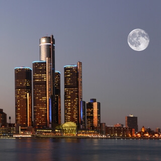 Luna llena en Detroit, Michigan