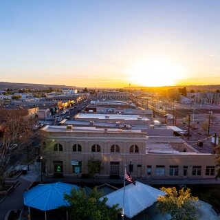 Atardecer en el centro de Farmington, New Mexico