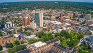 Vista aérea de Ann Arbor, Michigan