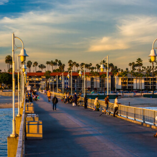 Muelle de Belmont en Long Beach, California.