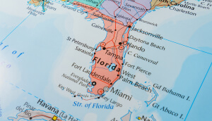 Daytona Beach, Deltona y Ormond Beach en el mapa del estado de Florida.