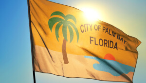 Bandera de Palm Bay, Florida.