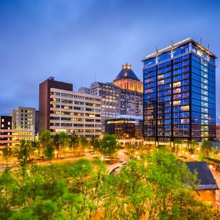 Centro de la ciudad de Greensboro, Carolina del Norte.