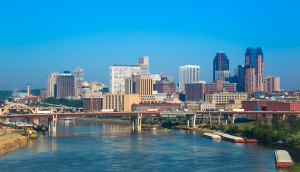 Vista a la ciudad de St. Paul, Minnesota, durante el día.