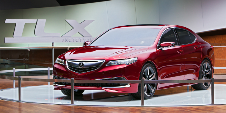 Acura TLX en exhibición en el Salón Internacional del Automóvil de América del Norte en Detroit, Michigan.