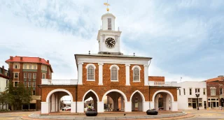 Antigua construcción del año 1836 en Fayetteville, Carolina del Norte.