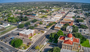 Vista aérea de la ciudad de Beeville, Texas.