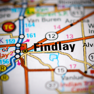 Vista aérea del centro de Findlay, Ohio - Findlay, seguro de auto barato en Ohio.