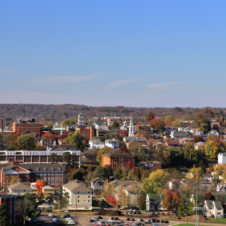 Panorámica de Athens, Ohio - Athens, seguro de auto barato en Ohio.