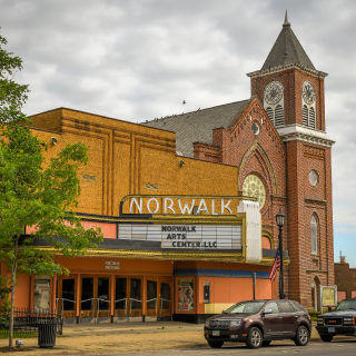 Centro local de artes en Norwalk, Ohio - Norwalk, seguro de auto barato en Ohio.