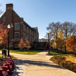 Campus universitario en Tiffin, Ohio - Tiffin, seguro de auto barato en Ohio.