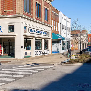 Centro de Kinston, Carolina del Norte – Seguro de carro barato en Carolina del Norte