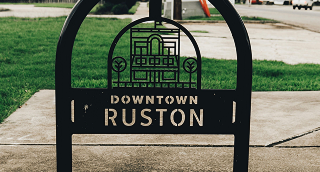 Letrero del centro de Ruston, Luisiana – Seguro de carro barato en Luisiana