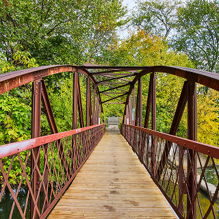 Puente en Fishers, Indiana – Freeway - Seguro de carro en Indiana